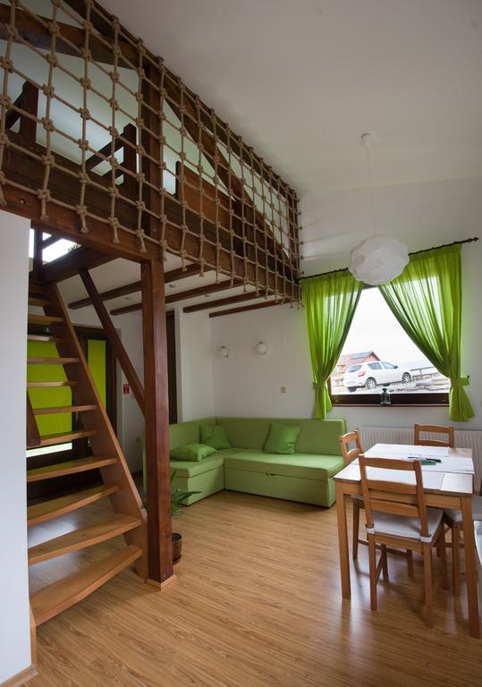 Bungalouri Horizont 오도르헤이우세쿠이에스크 외부 사진